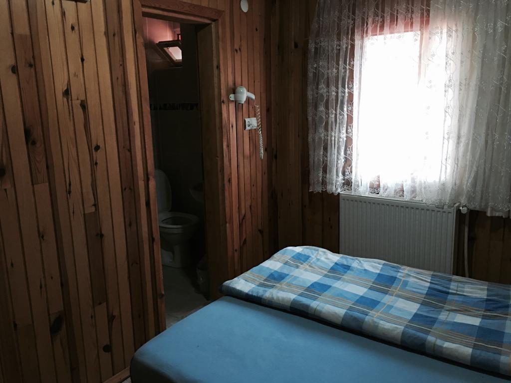 Agara Pansiyon Bostanci Exterior foto
